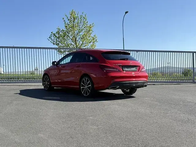 Gebraucht Mercedes CLA250 Shooting Brake 211 PS (155 kW) 2018 Kombi