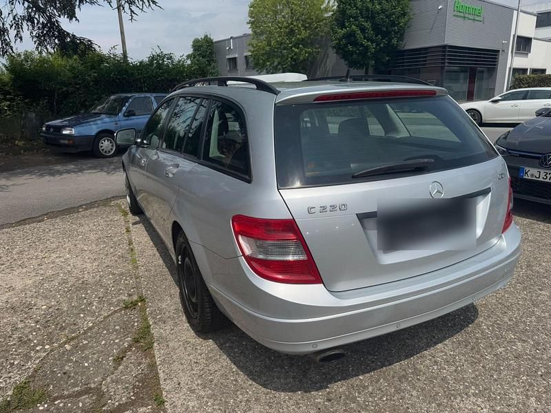 Gebraucht Mercedes C220 170 PS (125 kW) 2008 Silber Kombi