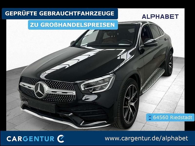 Schwarz Gebraucht 2020 Mercedes GLC300 AMG line Coupé | 36.890 € (Guter Preis) - Bild 1/2