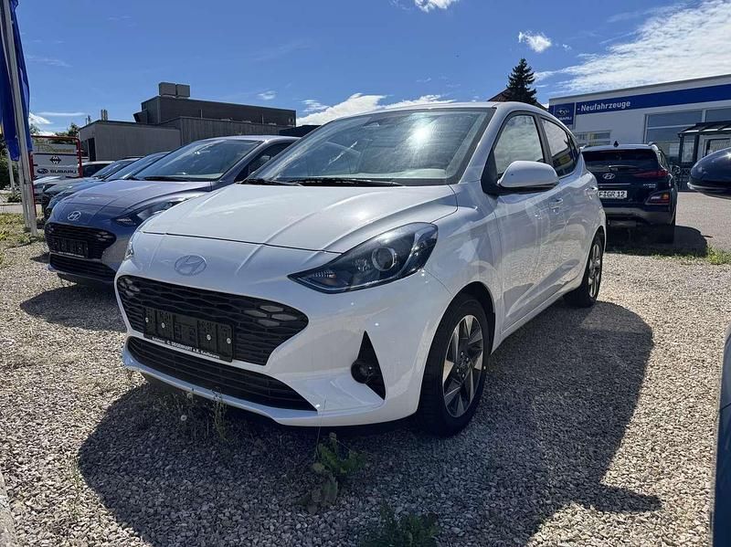Atlas weiß Neu 2025 Hyundai i10 Kleinwagen | 18.950 € (Fairer Preis) - Bild 1/4
