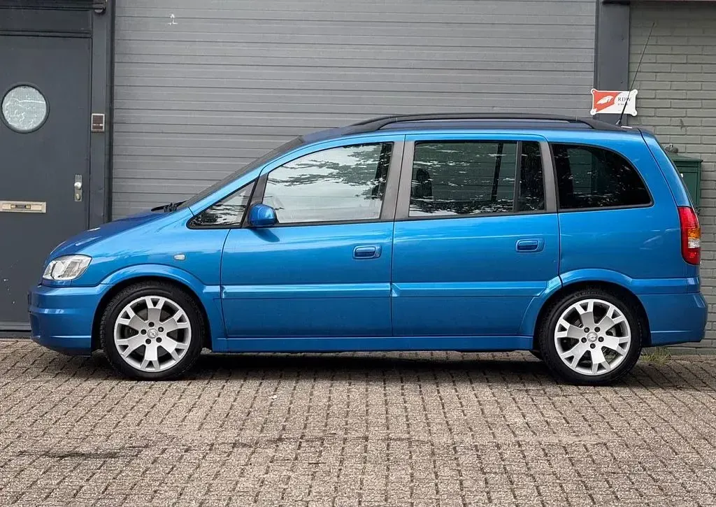 Gebraucht Opel Zafira OPC 192 PS (141 kW) 2003 Blau Van / Kleinbus