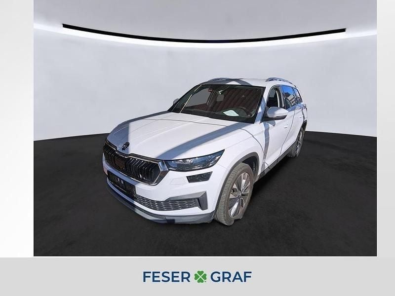 Moonweißmetallic Gebraucht 2022 Skoda Kodiaq Tour SUV | 31.940 € (Superpreis) - Bild 1/4