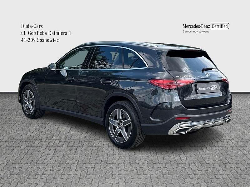 Gebraucht Mercedes GLC220 197 PS (144 kW) 2024 Grau SUV