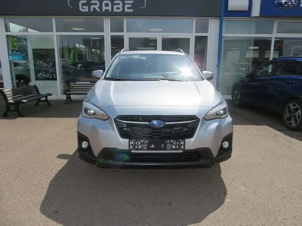 Gebraucht Subaru XV Comfort 114 PS (83 kW) 2020 Silber SUV