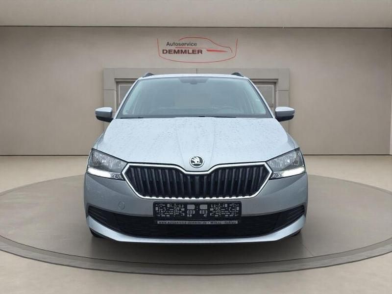 Gebraucht Skoda Fabia Ambition 95 PS (69 kW) 2022 Brilliantsilber metallic (metallic) Kleinwagen