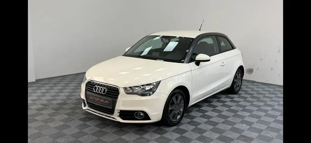 Gebraucht Audi A1 Attraction 86 PS (63 kW) 2011 Weiß Kleinwagen