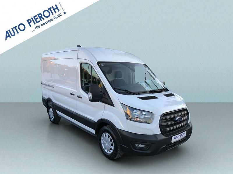 Gebraucht Ford Transit Trend 131 PS (96 kW) 2024 Frozen white Pickup