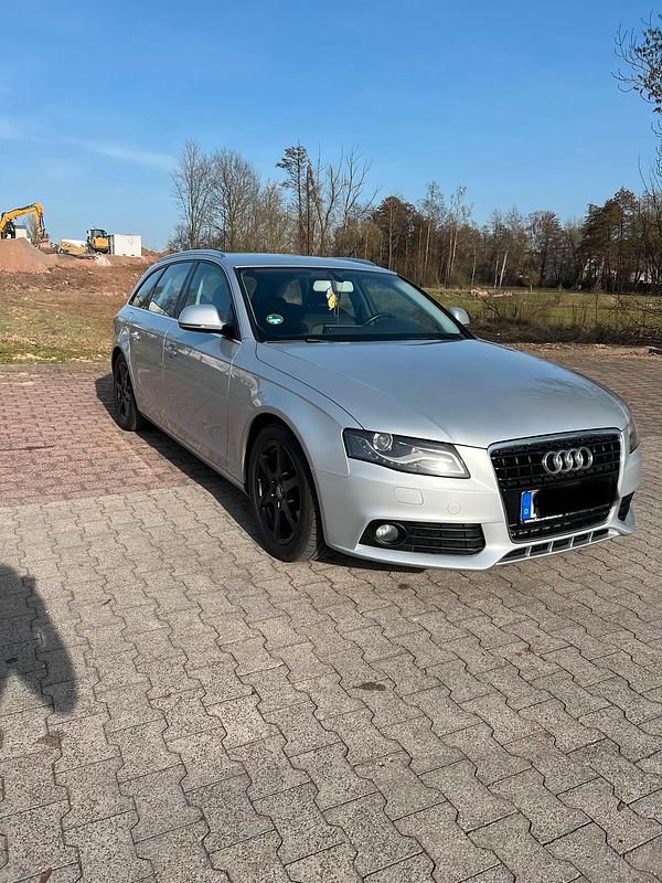Gebraucht Audi A4 143 PS (105 kW) 2009 Grau Kombi