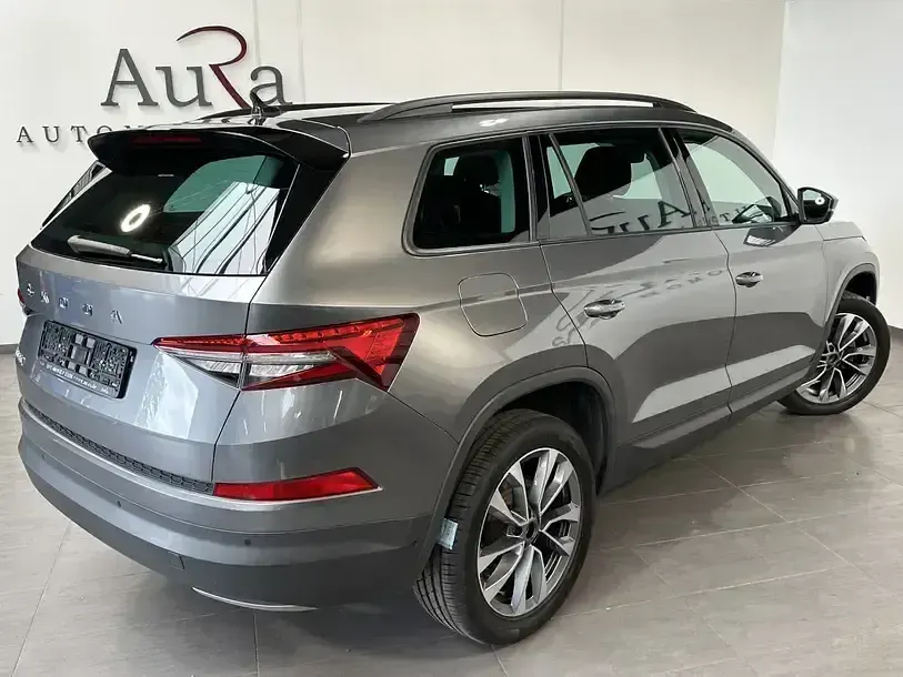 Gebraucht Skoda Kodiaq Tour 150 PS (110 kW) 2023 Graphitgrau SUV