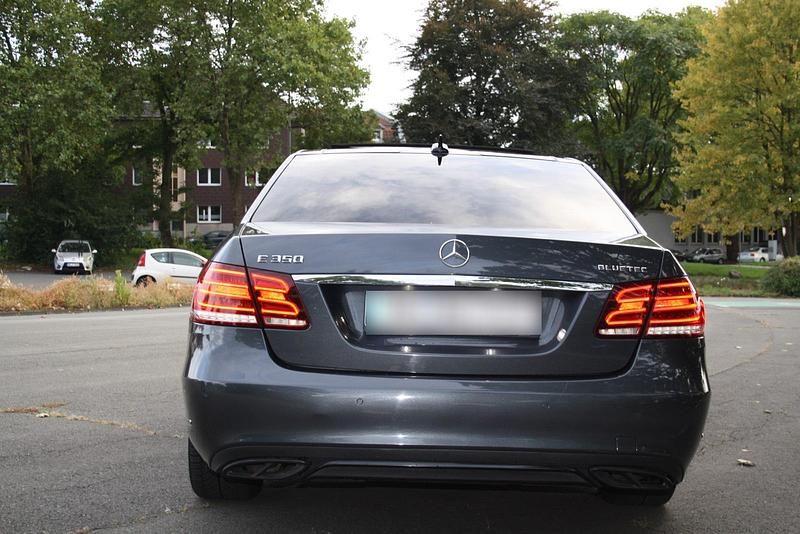 Gebraucht Mercedes E350 258 PS (189 kW) 2014 Grau Limousine