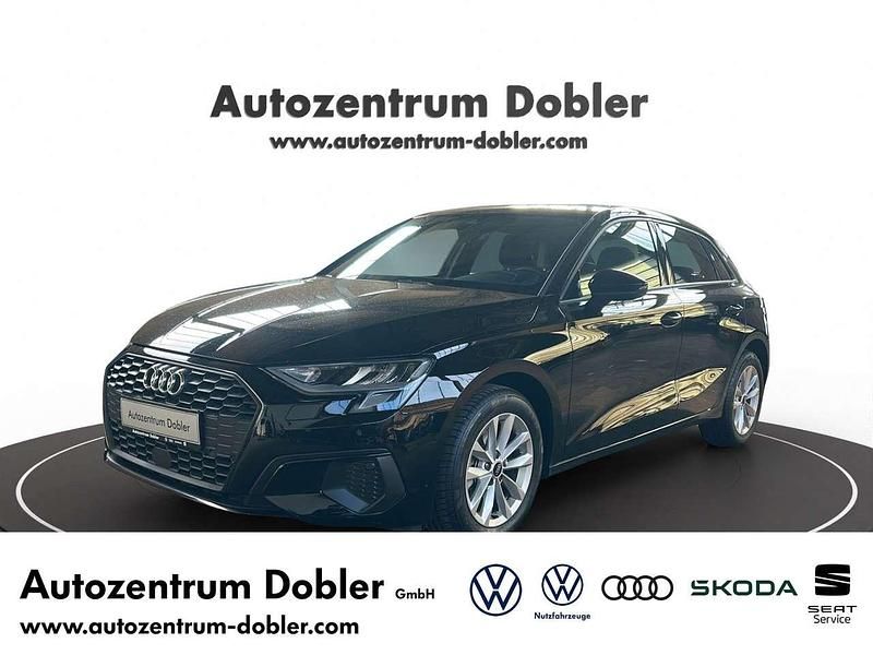 Schwarz Gebraucht 2023 Audi A3 Sportback Comfort Limousine | 24.240 € (Fairer Preis) - Bild 1/4