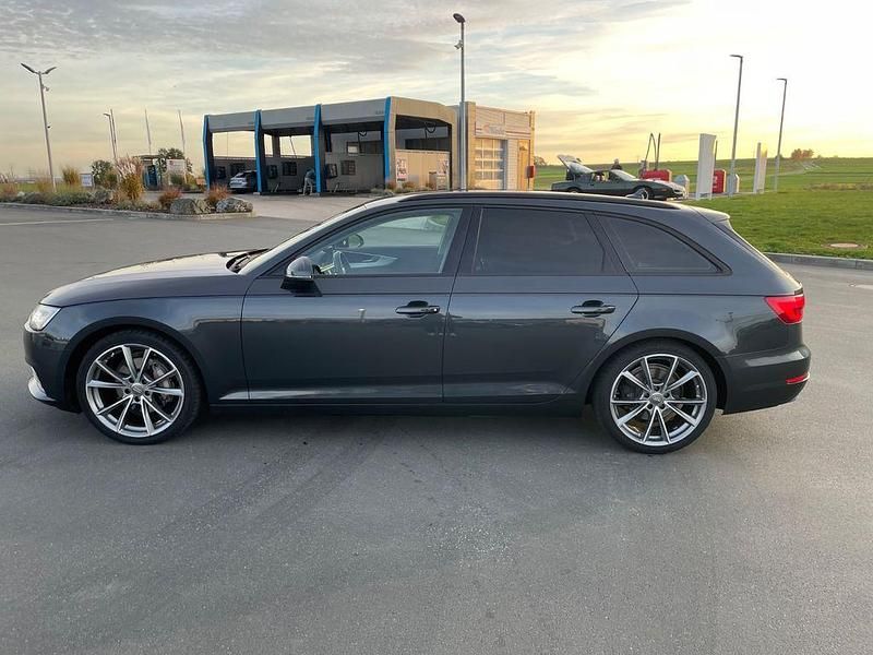 Gebraucht Audi A4 Performance 190 PS (139 kW) 2016 Grau Kombi