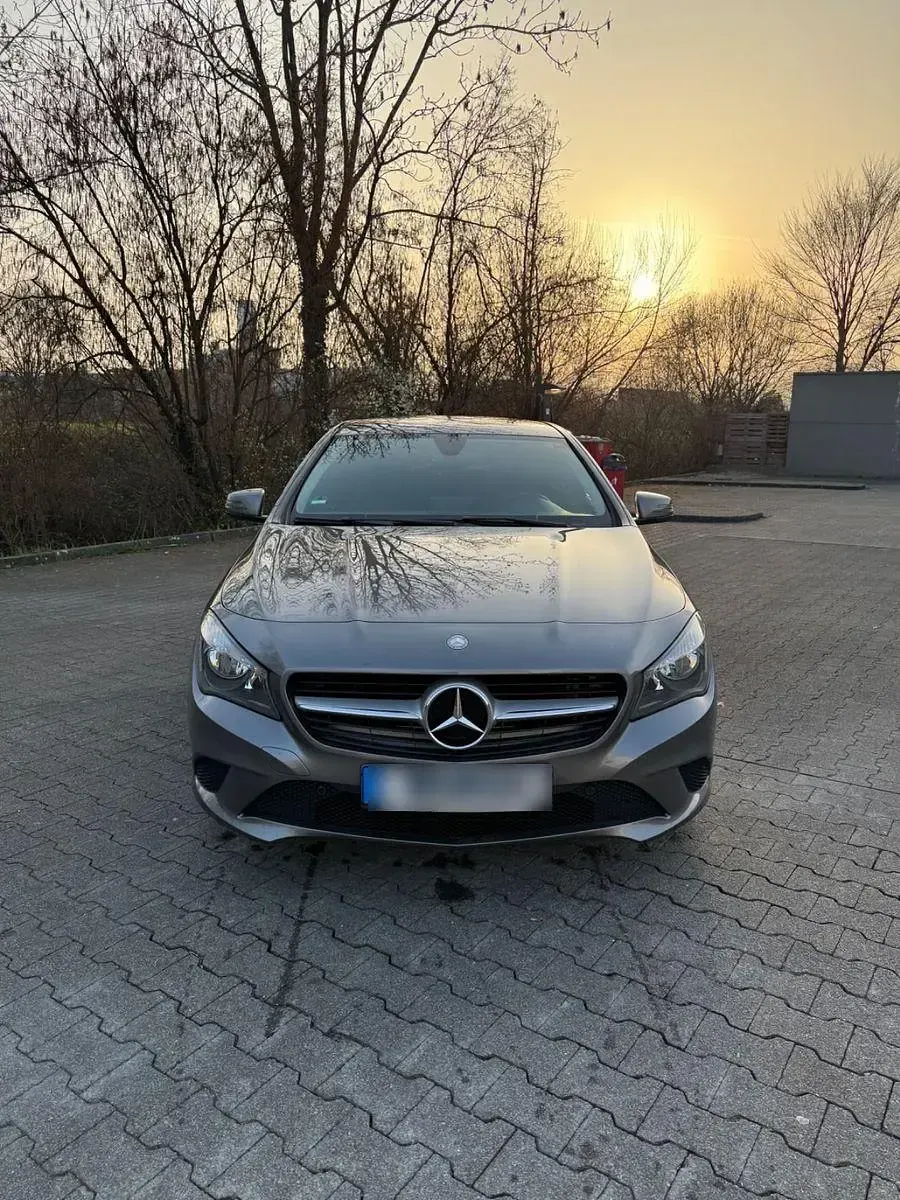 Gebraucht Mercedes CLA200 136 PS (100 kW) 2015 Coupé