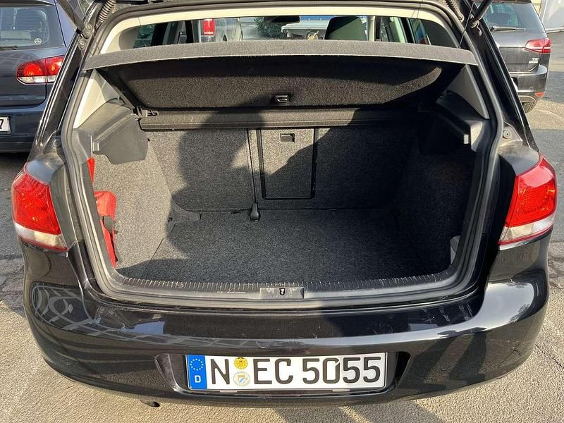 Gebraucht VW Golf VII Style 105 PS (77 kW) 2012 Limousine