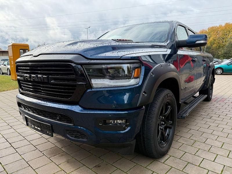 Gebraucht Dodge Ram 401 PS (294 kW) 2020 Blau Pickup