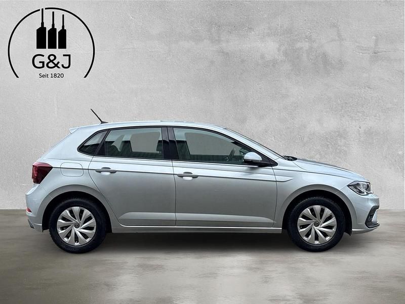 Gebraucht VW Polo Life 80 PS (58 kW) 2023 Silber Kleinwagen