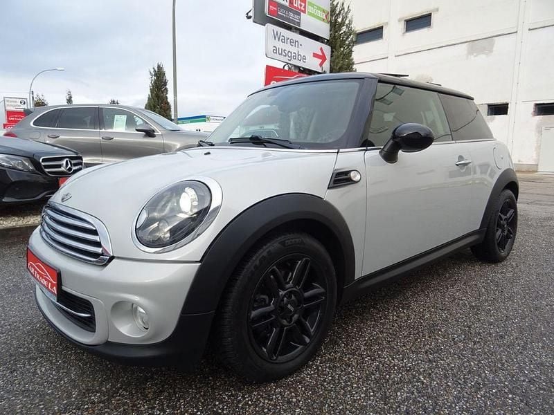Gebraucht Mini Cooper 122 PS (89 kW) 2011 Weiß Kleinwagen