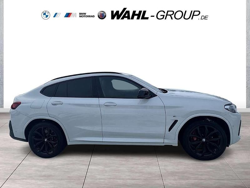 Gebraucht BMW X4 M M Sport 360 PS (264 kW) 2023 Alpinweiß uni SUV