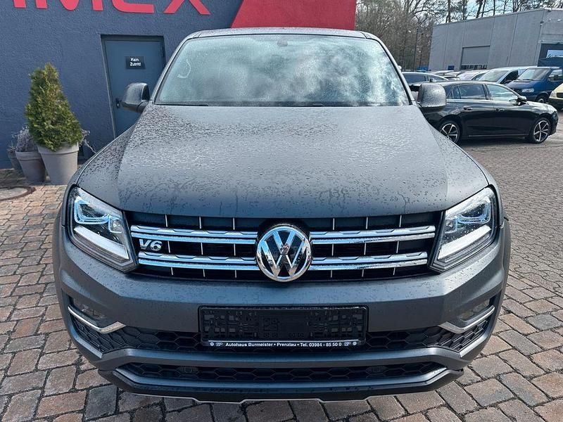Gebraucht VW Amarok Dark Label 204 PS (150 kW) 2019 Grau Pickup