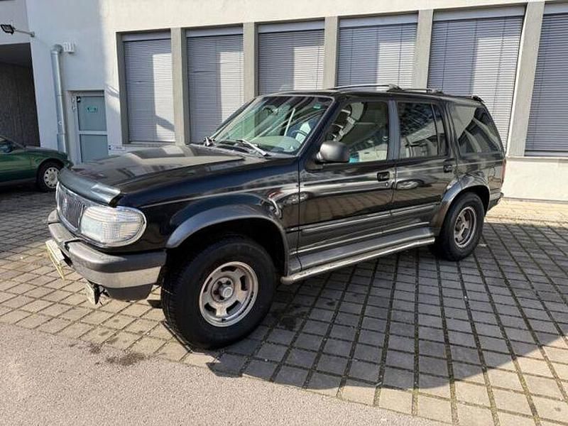 Second-hand Ford Explorer 207 CP (152 kW) 1998 Negru SUV