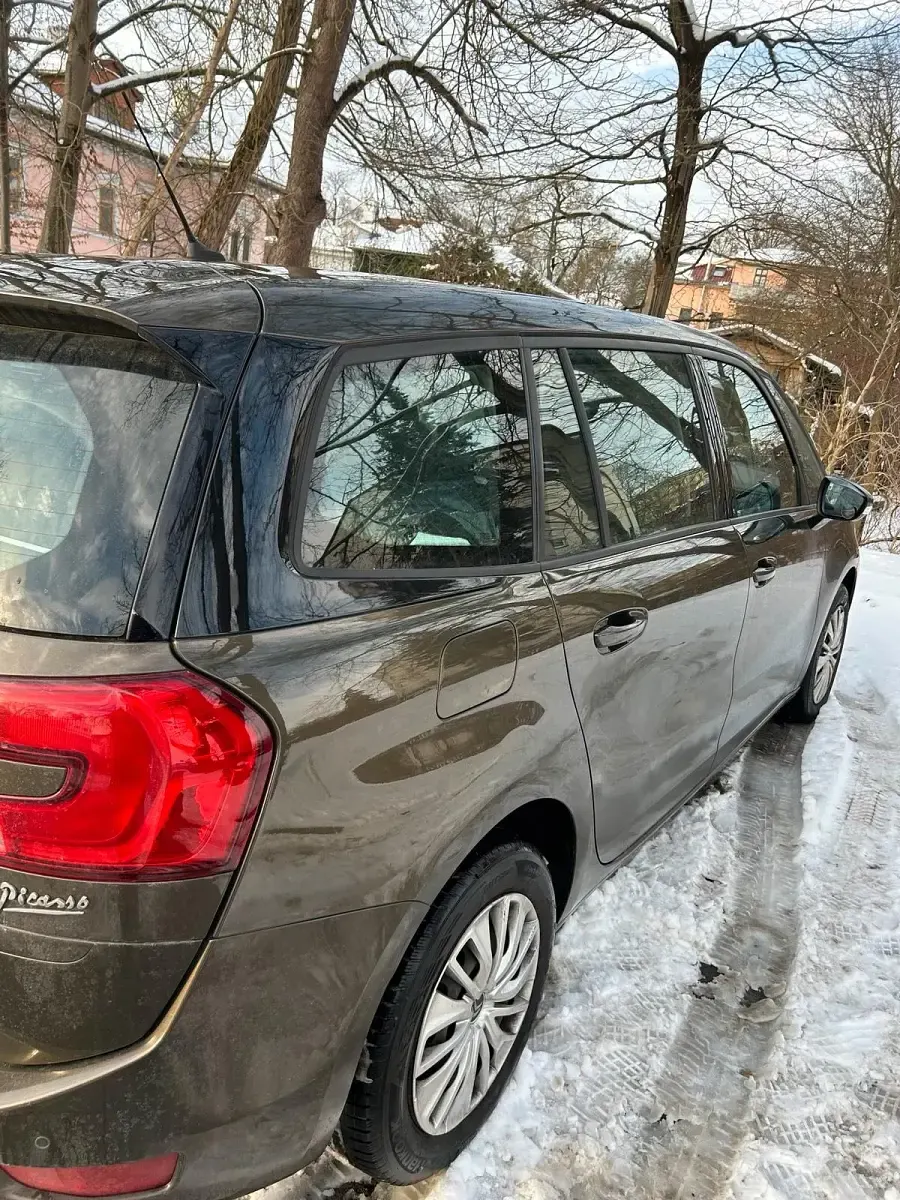 Gebraucht Citroën C4 Picasso 156 PS (114 kW) 2014 Braun Van / Kleinbus