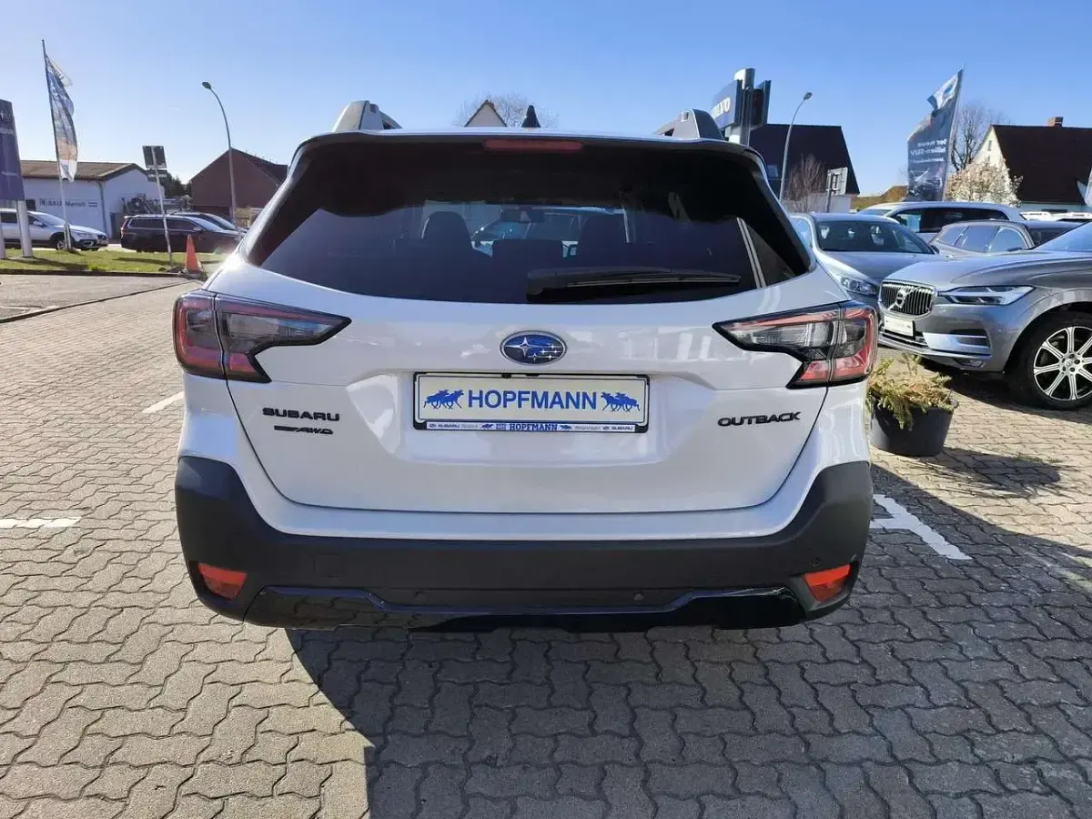 Neu Subaru Outback Exclusive+ 169 PS (124 kW) 2026 Crystal white pearl Kombi