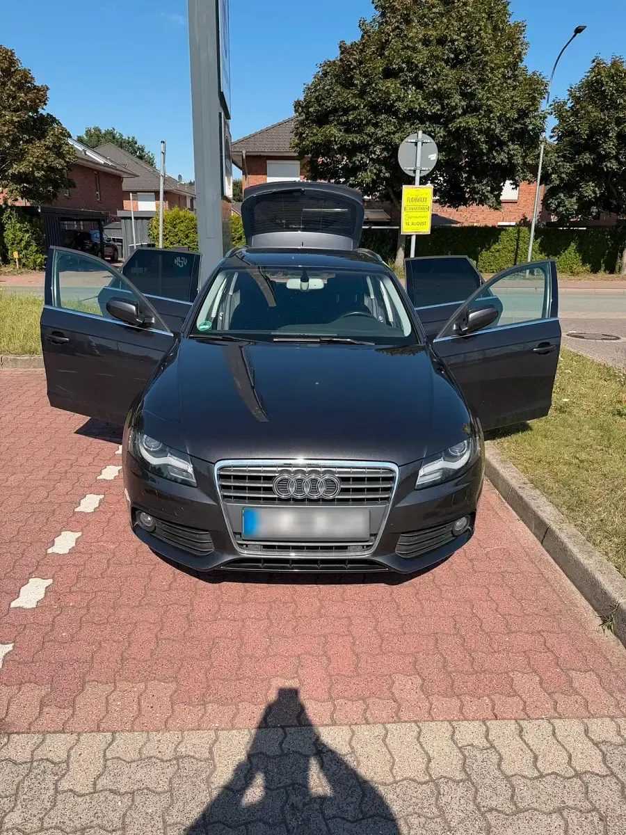 Gebraucht Audi A4 160 PS (117 kW) 2009 Grau Kombi