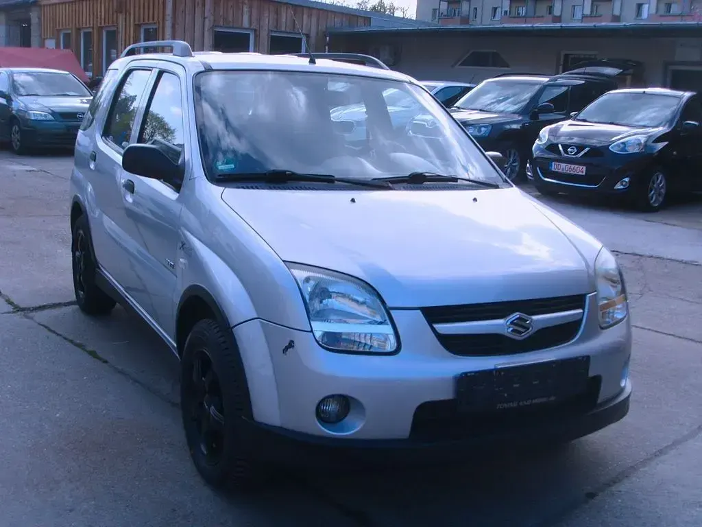 Gebraucht Suzuki Ignis 94 PS (69 kW) 2007 Silber Kleinwagen