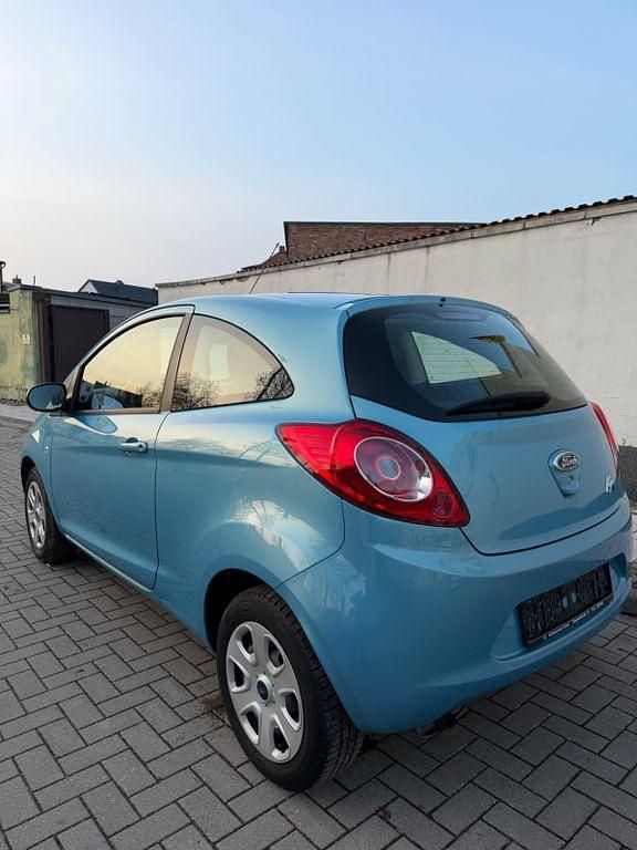 Gebraucht Ford Ka Trend 69 PS (50 kW) 2011 Blau Kleinwagen