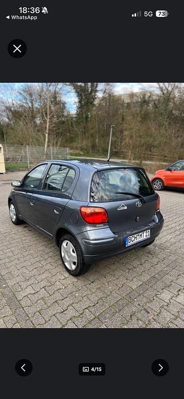 Gebraucht Toyota Yaris 87 PS (63 kW) 2005 Grau Limousine