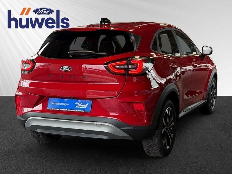 Neu Ford Puma Titanium 155 PS (114 kW) 2025 Rot SUV