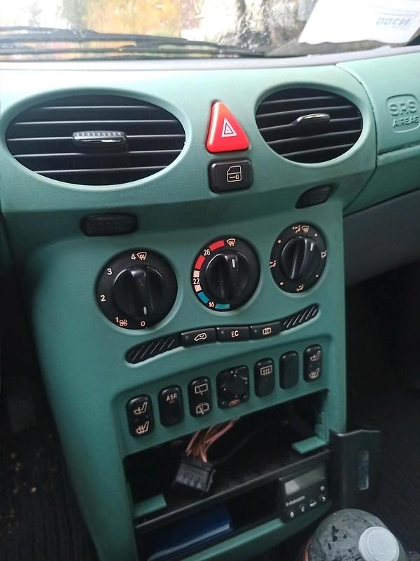 Gebraucht Mercedes A160 75 PS (55 kW) 2000 Silber Kleinwagen