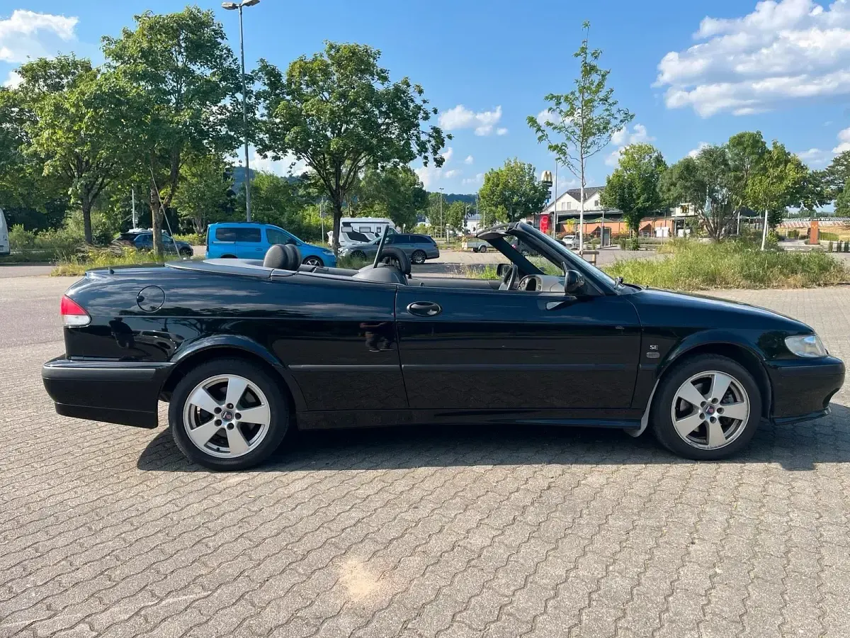 Occasion Saab 9-3 Cabriolet 150 ch (110 kW) 2002 Noir Cabriolet
