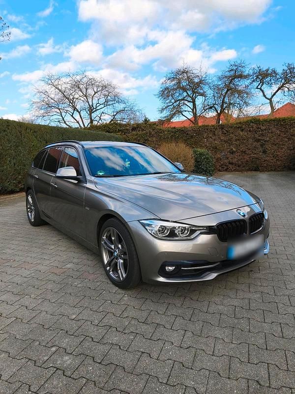 Gebraucht BMW 330 258 PS (189 kW) 2018 Andere farben Kombi