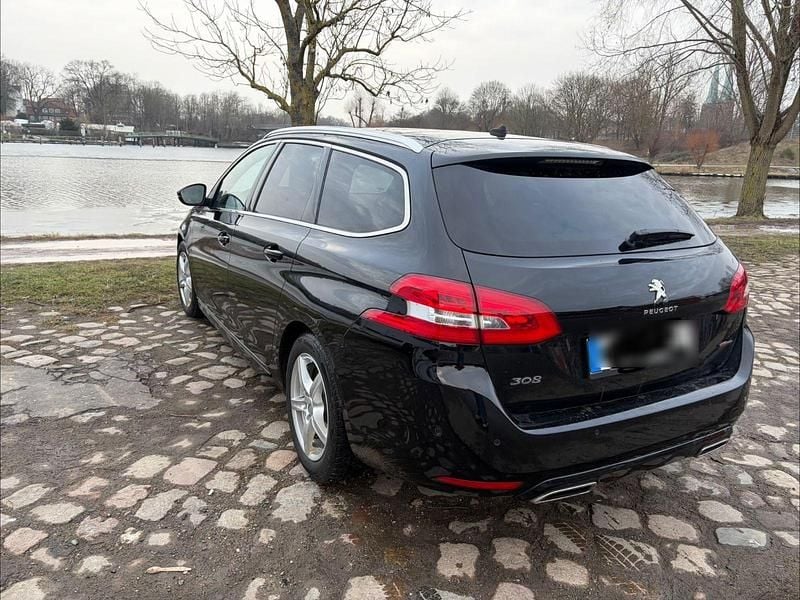 Gebraucht Peugeot 308 GT-line 131 PS (96 kW) 2017 Schwarz Kombi