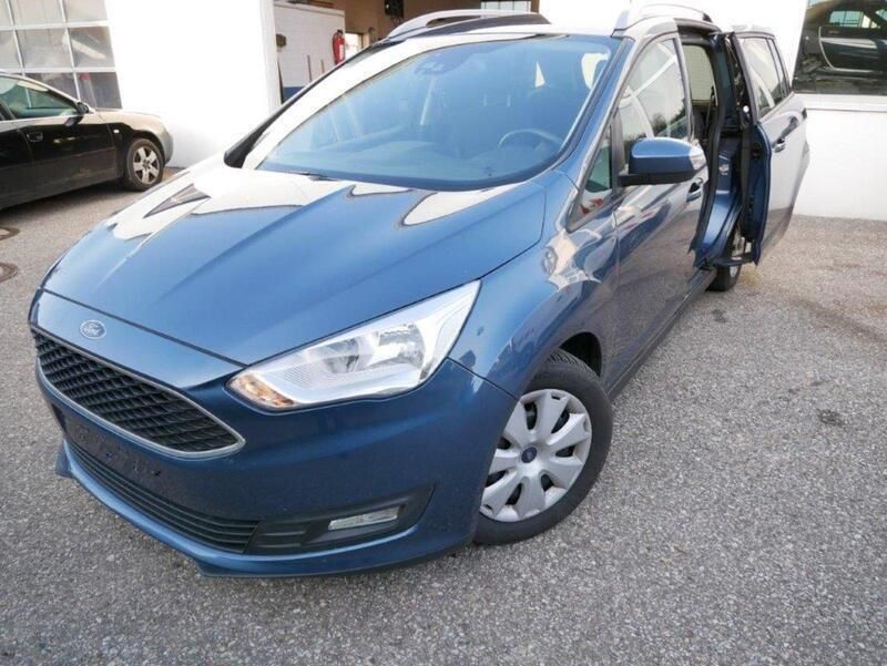 Chromablau met. Gebraucht 2018 Ford Grand C-Max Van / Kleinbus | 13.490 € (Fairer Preis) - Bild 1/4