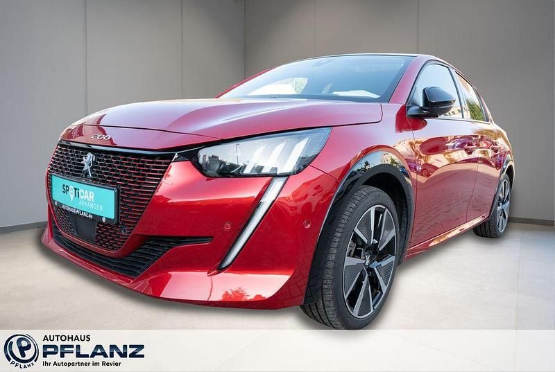 Rot Gebraucht 2021 Peugeot e-208 GT Kleinwagen | 16.485 € (Fairer Preis) - Bild 1/4