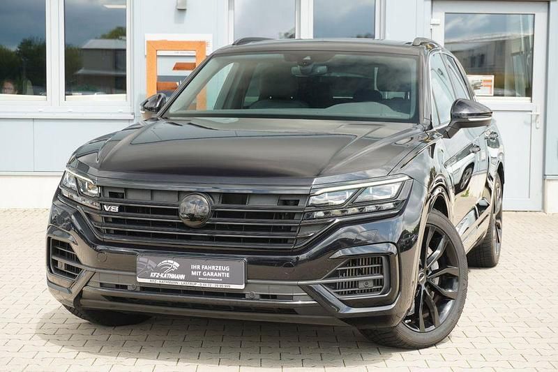 Schwarz Gebraucht 2019 VW Touareg R-line SUV | 49.850 € (Guter Preis) - Bild 1/4