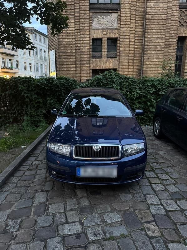 Blau Gebraucht 2007 Skoda Fabia Limousine | 1.600 € (Guter Preis) - Bild 1/4