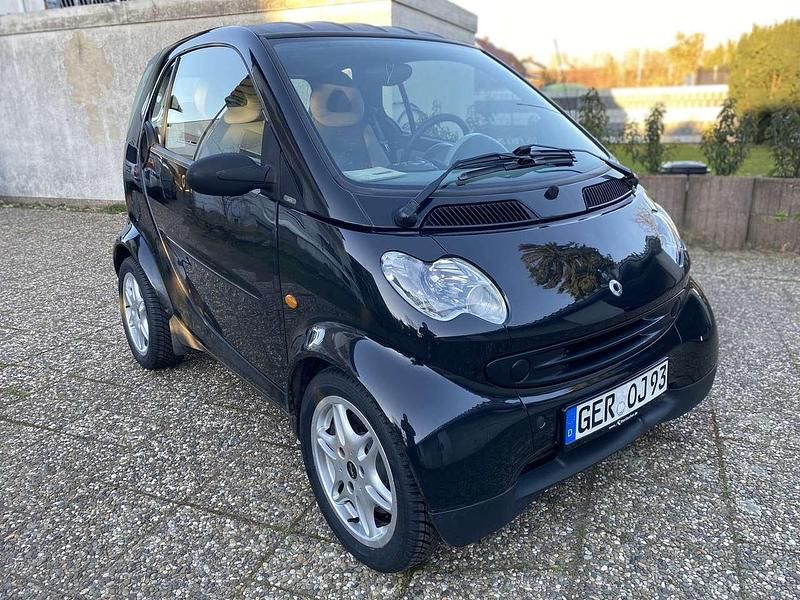 Gebraucht 2003 Smart ForTwo Coupé Pure Coupé | 2.230 € (Teuer) - Bild 1/4