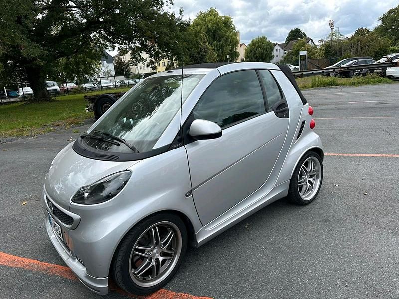 Silber Gebraucht 2014 Smart ForTwo Cabrio Brabus Cabrio | 13.400 € - Bild 1/4