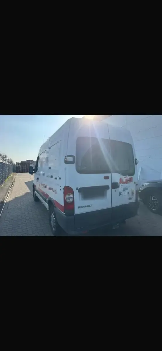 Gebraucht Renault Master 101 PS (74 kW) 2007 Van / Kleinbus