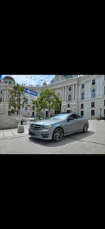 Gebraucht Mercedes C180 AMG 156 PS (114 kW) 2015 Grau Coupé