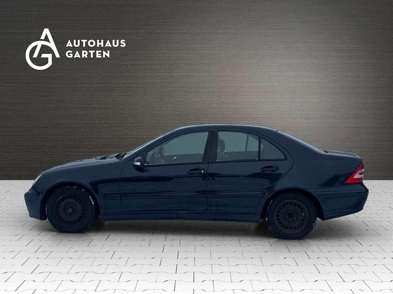 Gebraucht Mercedes C200 122 PS (89 kW) 2006 Blau Limousine
