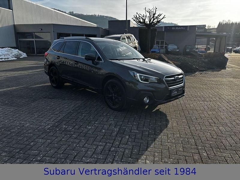 Grau Gebraucht 2019 Subaru Outback Sport SUV | 24.990 € (Guter Preis) - Bild 1/4