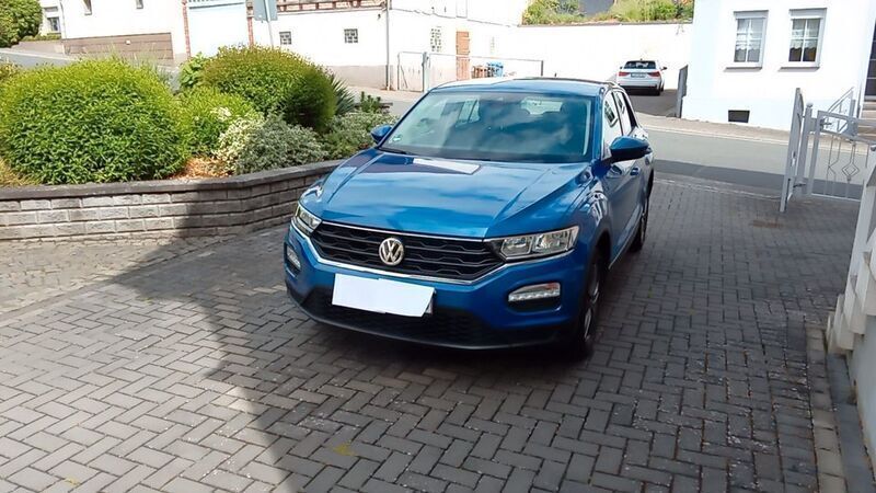 Blau Gebraucht 2020 VW T-Roc United SUV | 13.750 € (Superpreis) - Bild 1/4