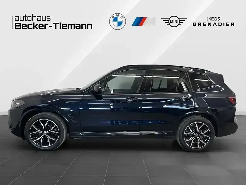 Gebraucht BMW X3 Performance 190 PS (139 kW) 2022 M carbonschwarz SUV