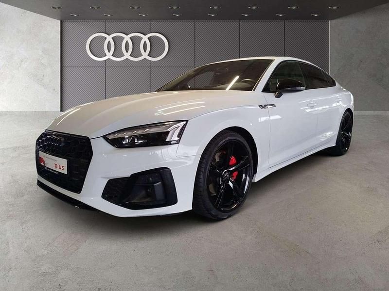 Gletscherweiß metallic Gebraucht 2022 Audi A5 S-Line Limousine | 36.850 € (Etwas zu teuer) - Bild 1/4