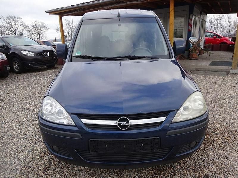 Gebraucht Opel Combo Edition 75 PS (55 kW) 2011 Blau Van / Kleinbus