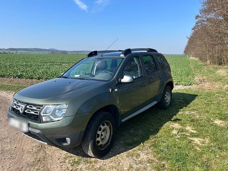 Gebraucht Dacia Duster 125 PS (91 kW) 2014 Grün SUV